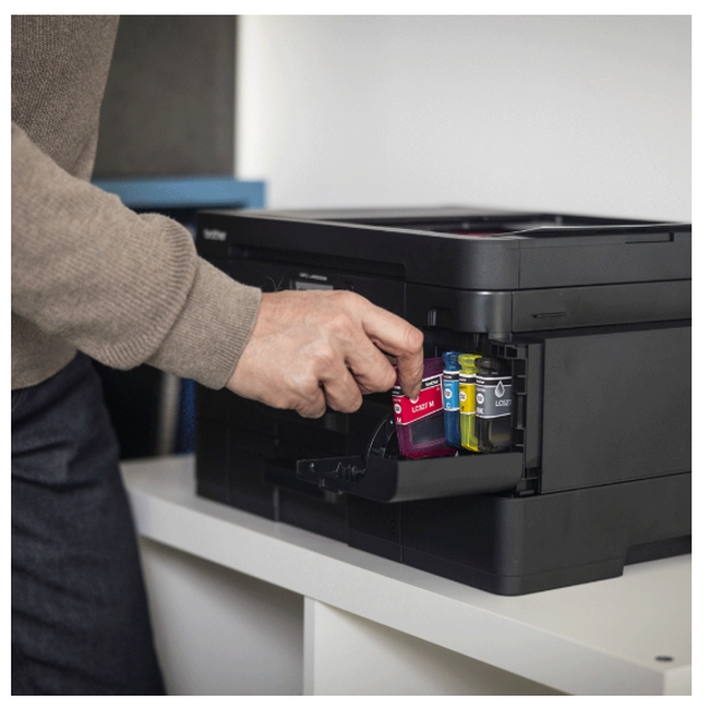 Brother LC527XLBK black ink for MFCJ5010DW/MFCJ5110DW, up to 3000 pages