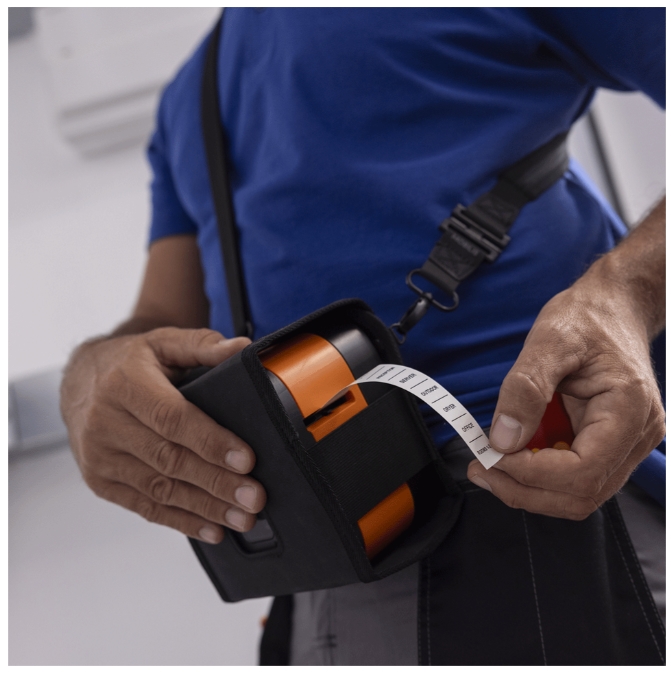 Калъф Brother Protective за етикетен принтер с презрамка за PTE920BT