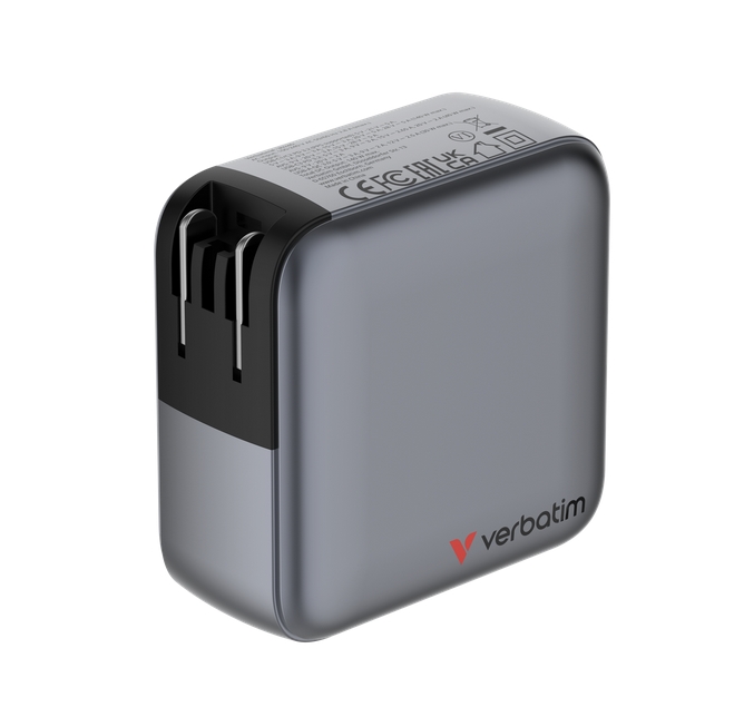 SSD Verbatim Mini GaN зарядно 140W с дисплей